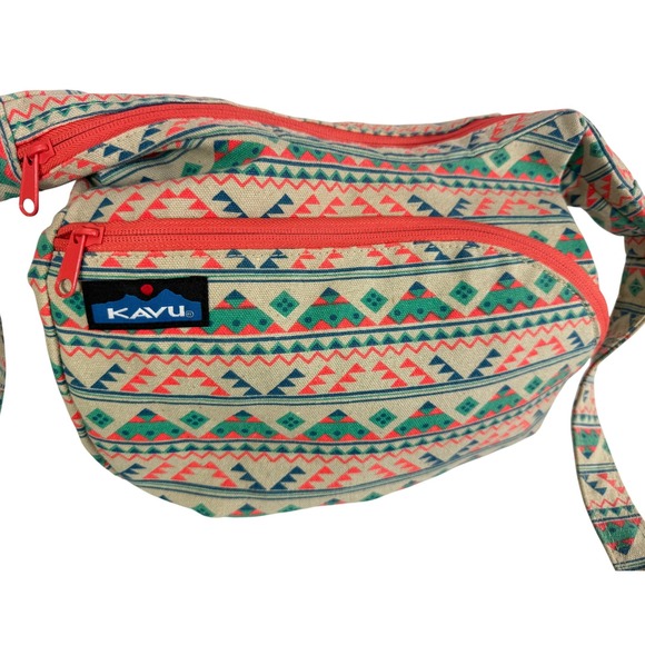 KAVU Crossbody Bag Tan Aztec Seneca Purse Adjustable Strap Rare - BE - Picture 2 of 6